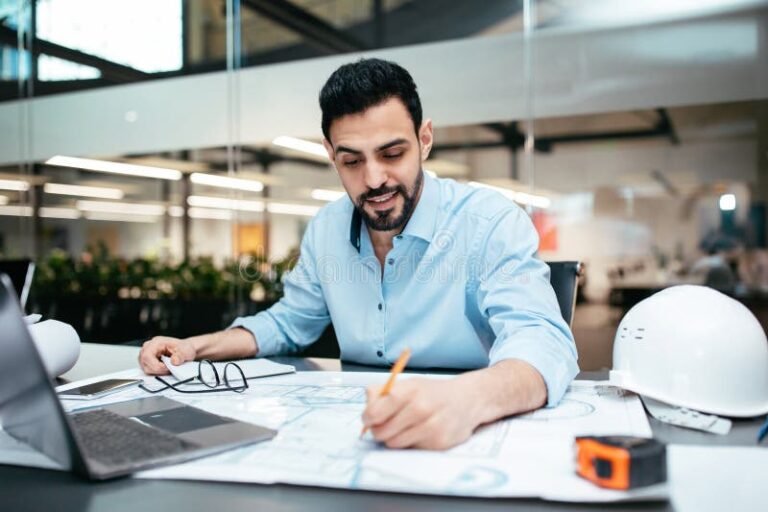 Comment Devenir Contrôleur Technique Avec Un CAP : Quelles Étapes Suivre